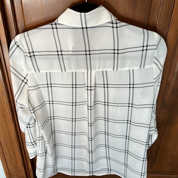 Pretty blouse - Picture 5 of 5